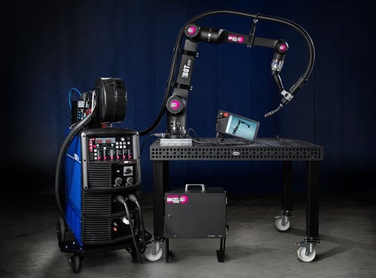 PRO_R197_DE_iBOT_one_Schweiss_Cobot_WEB_4